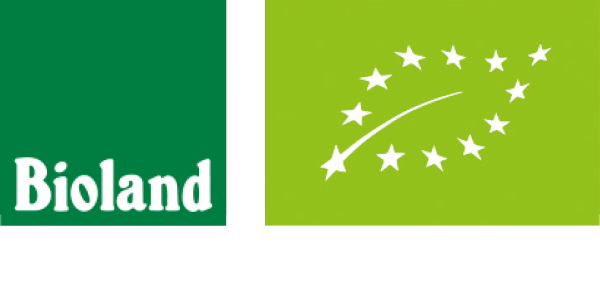 Bioland-Logo und EU-Bio-Siegel als Nachweis für zertifizierte Bio-Qualität bei Biogeflügel Unterweger.